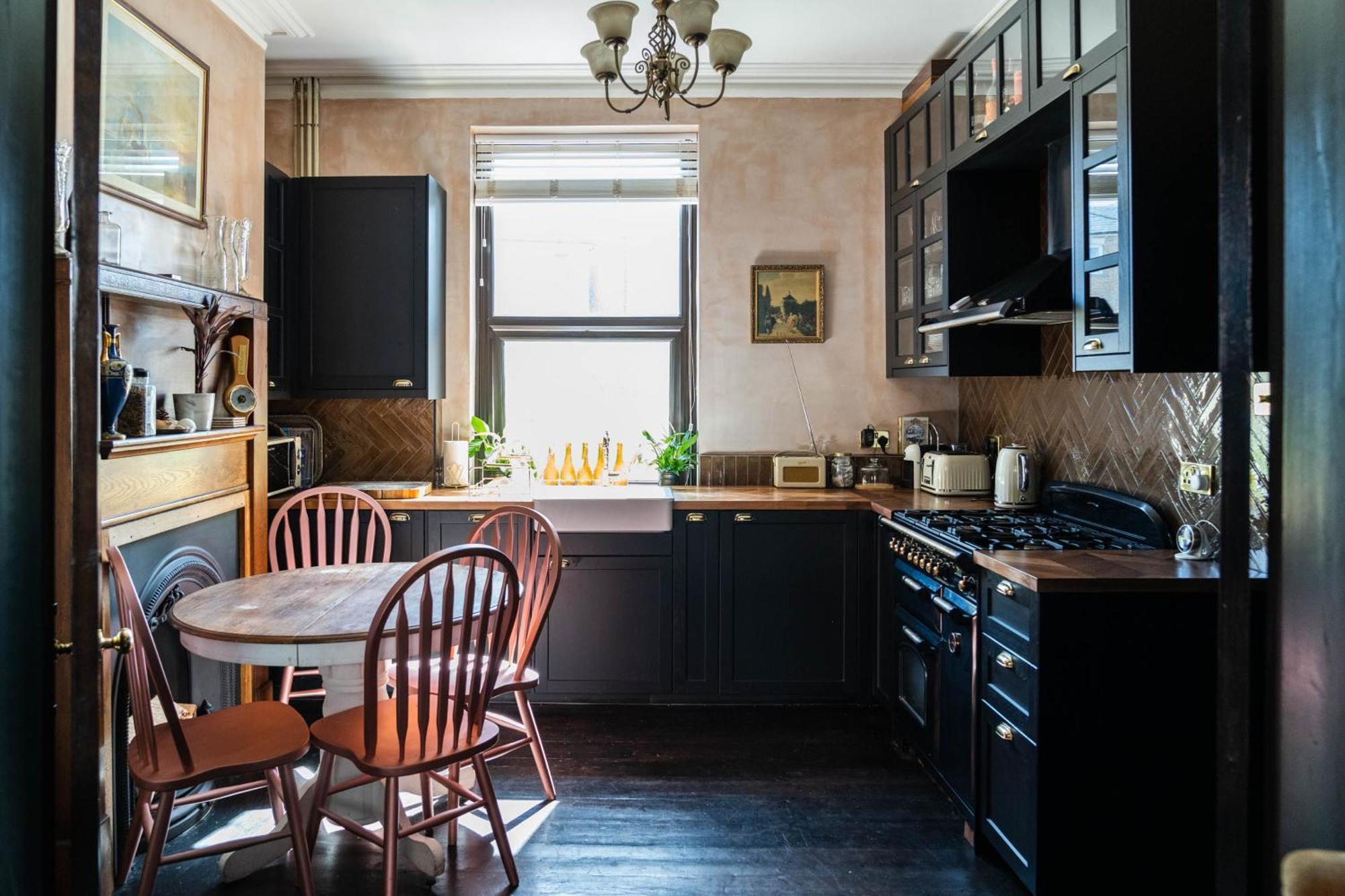 Vintage Townhouse, Wood Burner, Leafy Garden, Close To The Margate