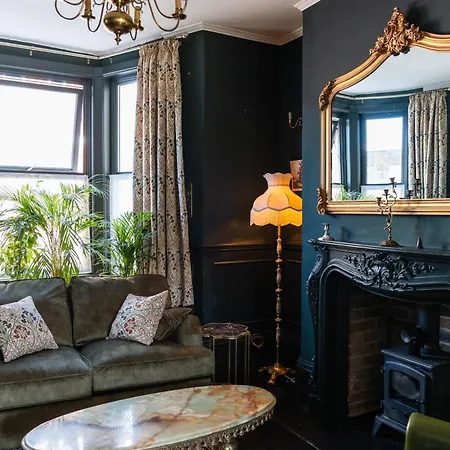 Vintage Townhouse, Wood Burner, Leafy Garden, Close To The Beach Margate Exterior photo